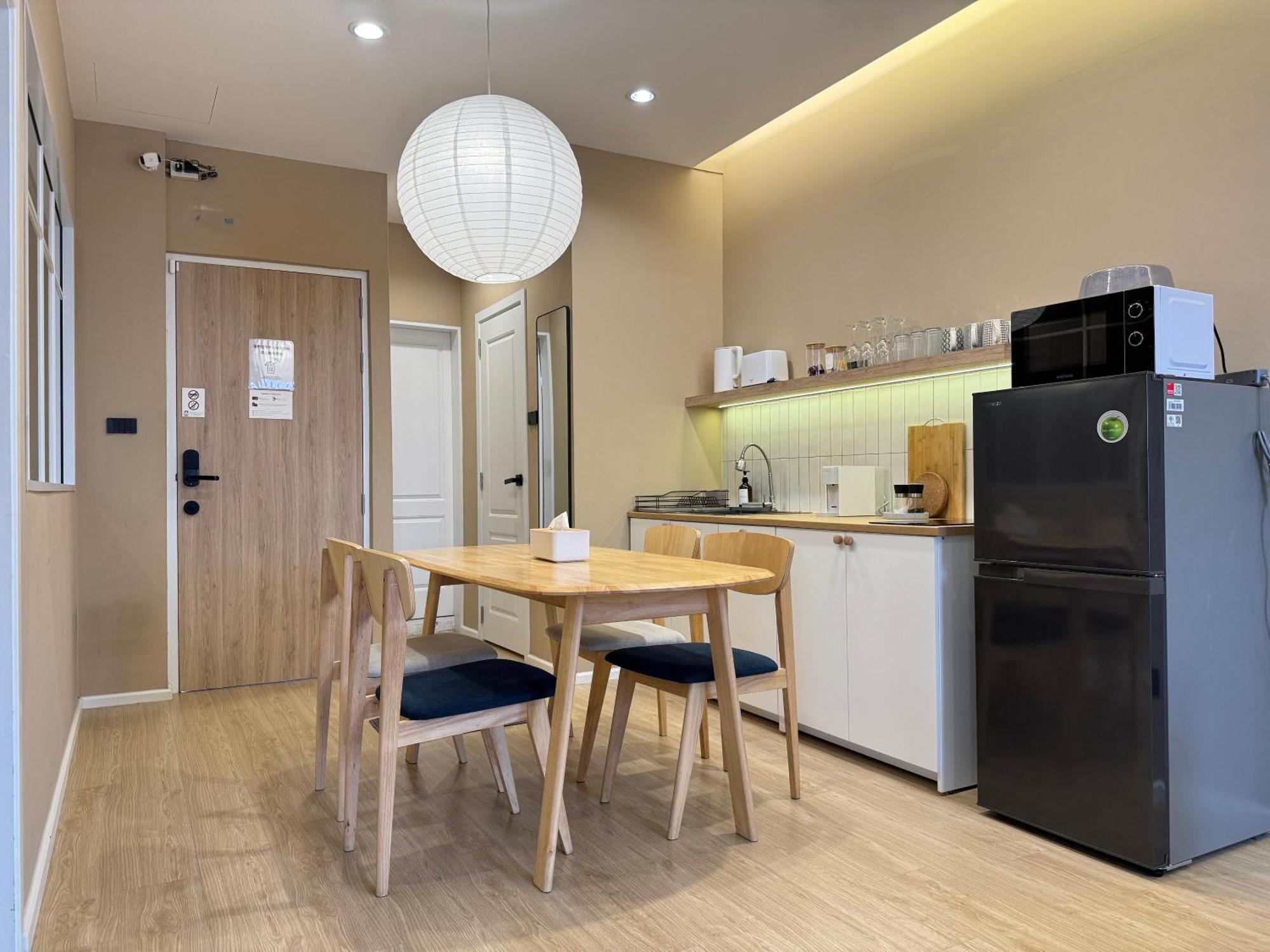 Velin Khaosan - 3rd Floor With 2bedrooms * Bangkok